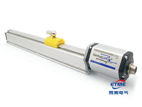 19系列磁致伸縮位移傳感器特別針對(duì)苛刻環(huán)境應(yīng)用設(shè)計(jì)，如煉油、化工、發(fā)電、制藥等。除了基本的模擬量的電壓和電流信號(hào)輸出外，還提供更為豐富的通信接口包括數(shù)字量的SSI和Start/Stop，現(xiàn)場(chǎng)總線的CANbus和Profibus-DP等。